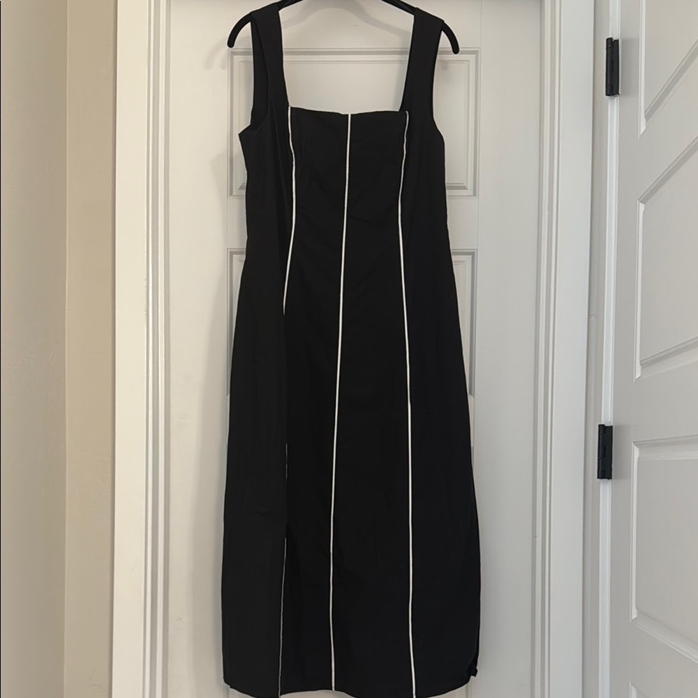 Vici Black and White Sheath Midi Dress